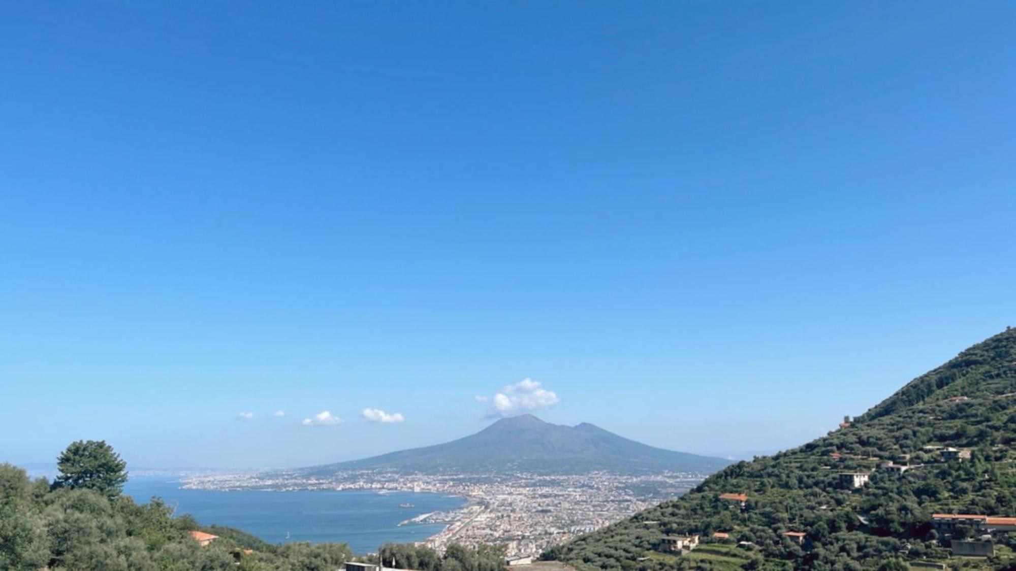 Miravesuvio Leilighet Pimonte Eksteriør bilde